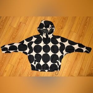 Marimekko x Uniqlo Women’s Pocketable Windbreaker Jacket size M black polka dot